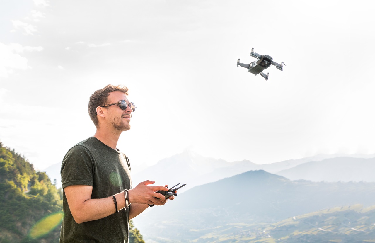 «Сколково» приглашает разработчиков дронов в зону беспилотных полетов