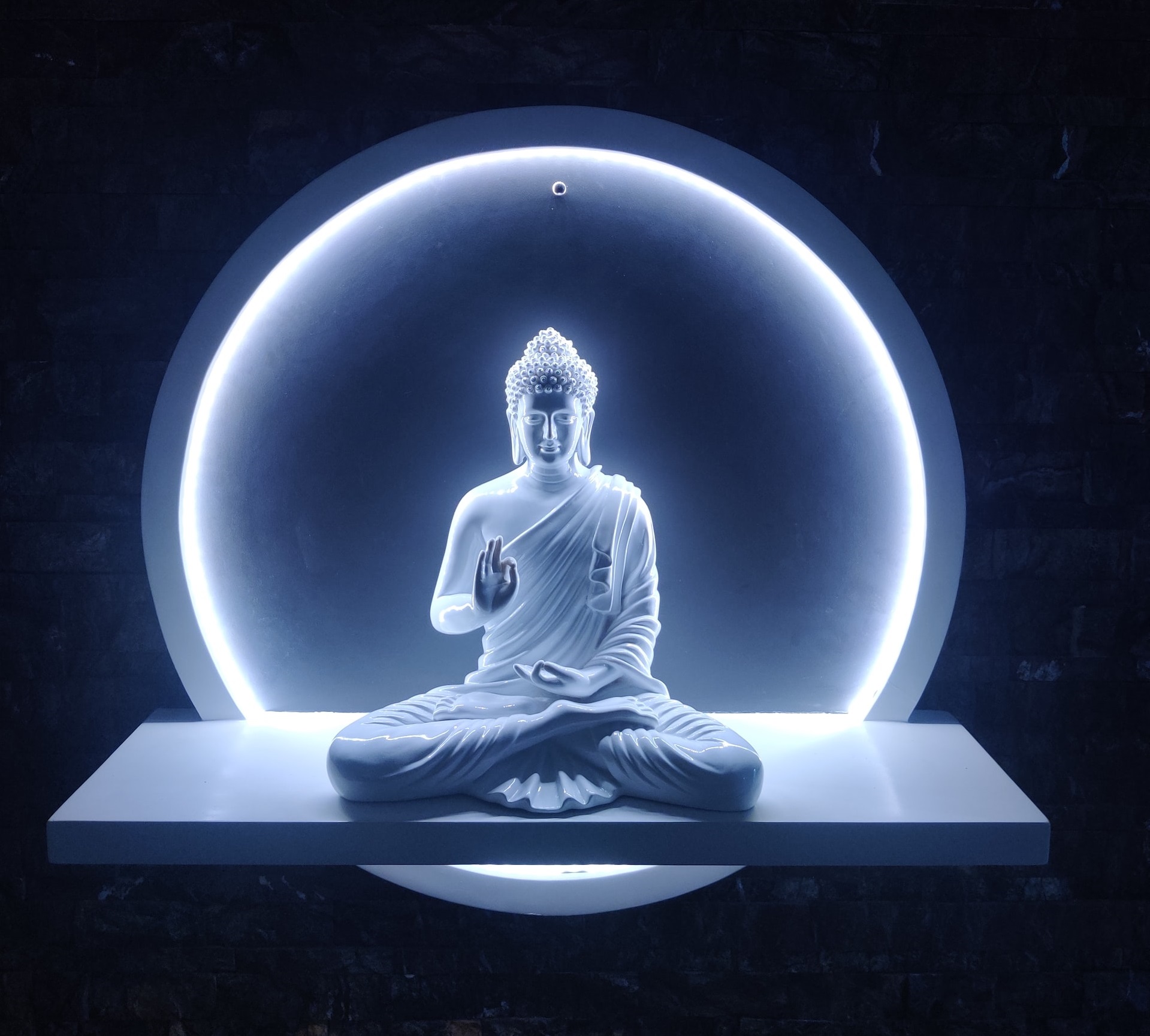Buddhabot: цифровой Будда дает духовные наставления из древних писаний